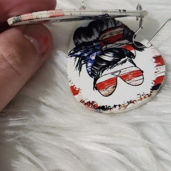 Messy Bun Patriotic July 4th Earrings - Picture 2 of 2